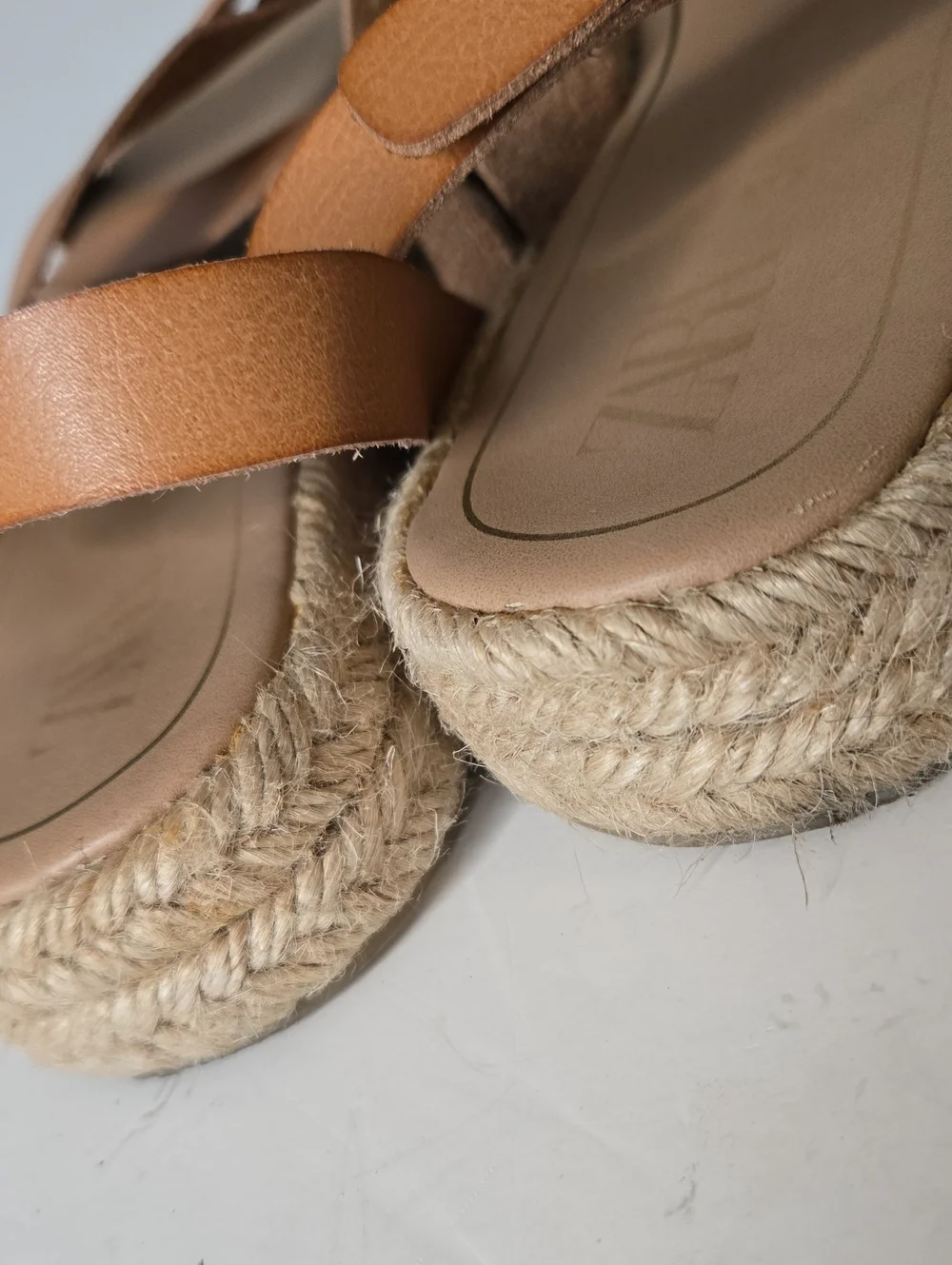 Zara comfortable tan